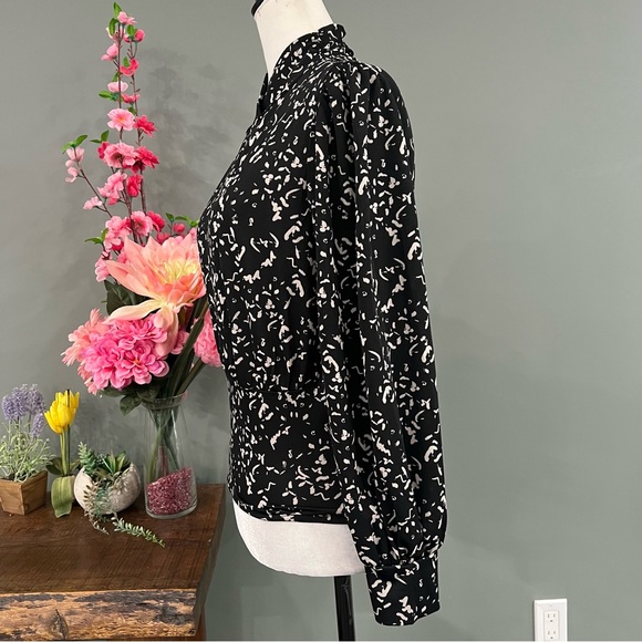 Eclair Long Sleeve Top - Picture 7 of 15